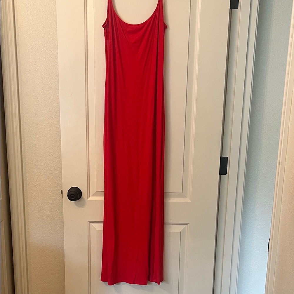 Casual and Comfortable Red Maxi Dress